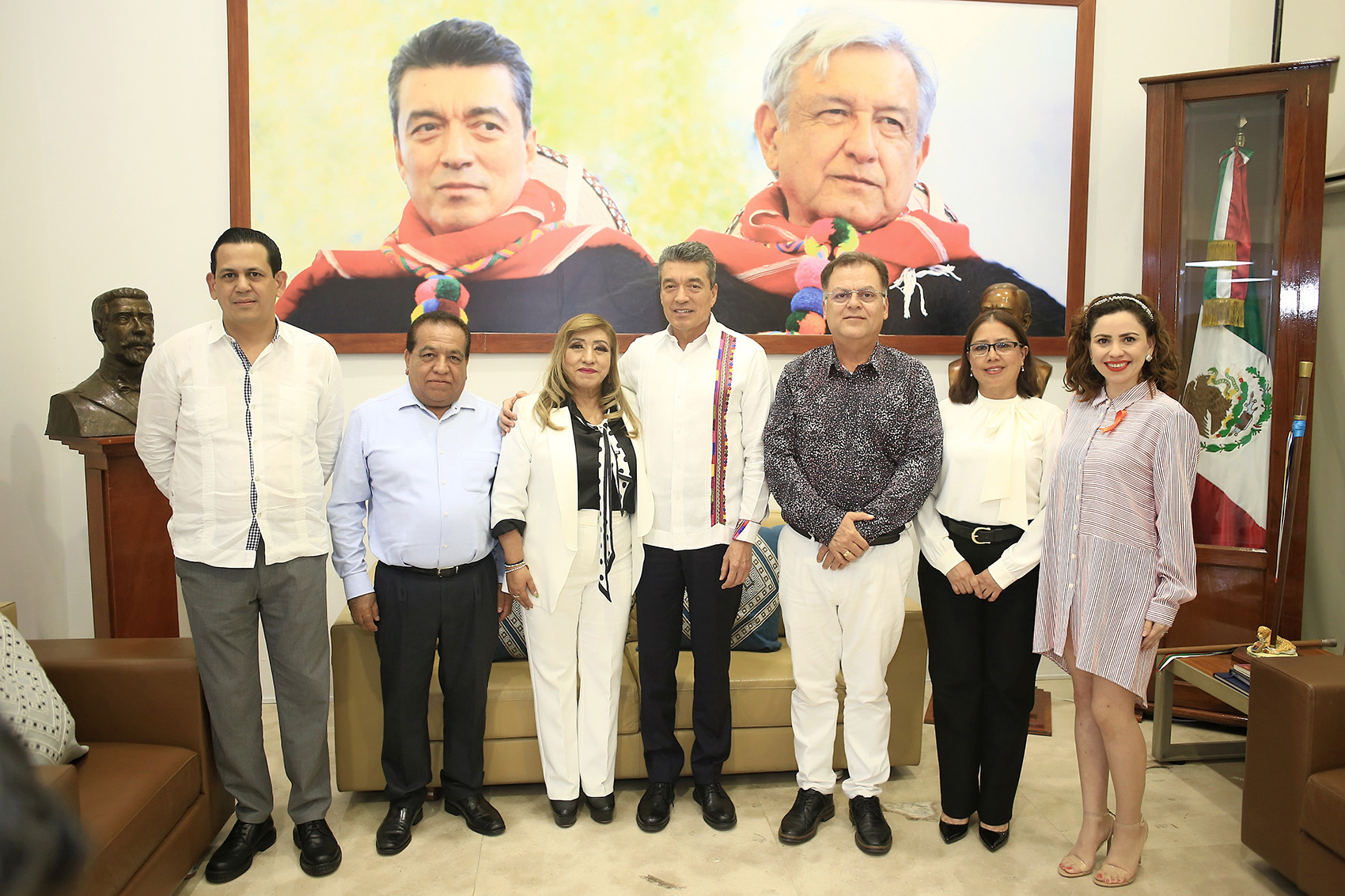 Sostiene Rutilio Escand N Reuni N Con Representantes Del Pje Que