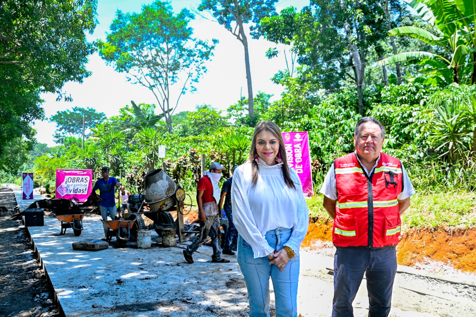 Rosy Urbina Supervisa Pavimentación Hidráulica De Camino En Cantón Nueva Granada Intermedios